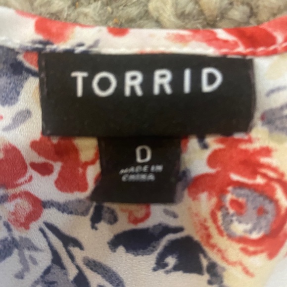 Torrid Top - Picture 2 of 2
